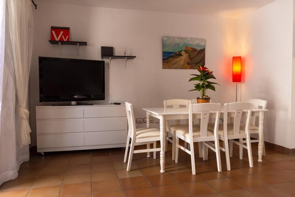 Duplex In Quiet Zone, Next To Sea, Fast Wifi Lägenhet El Médano Exteriör bild